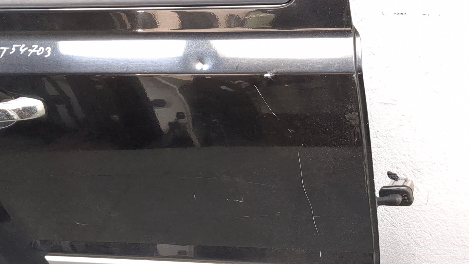 Дверь задняя правая