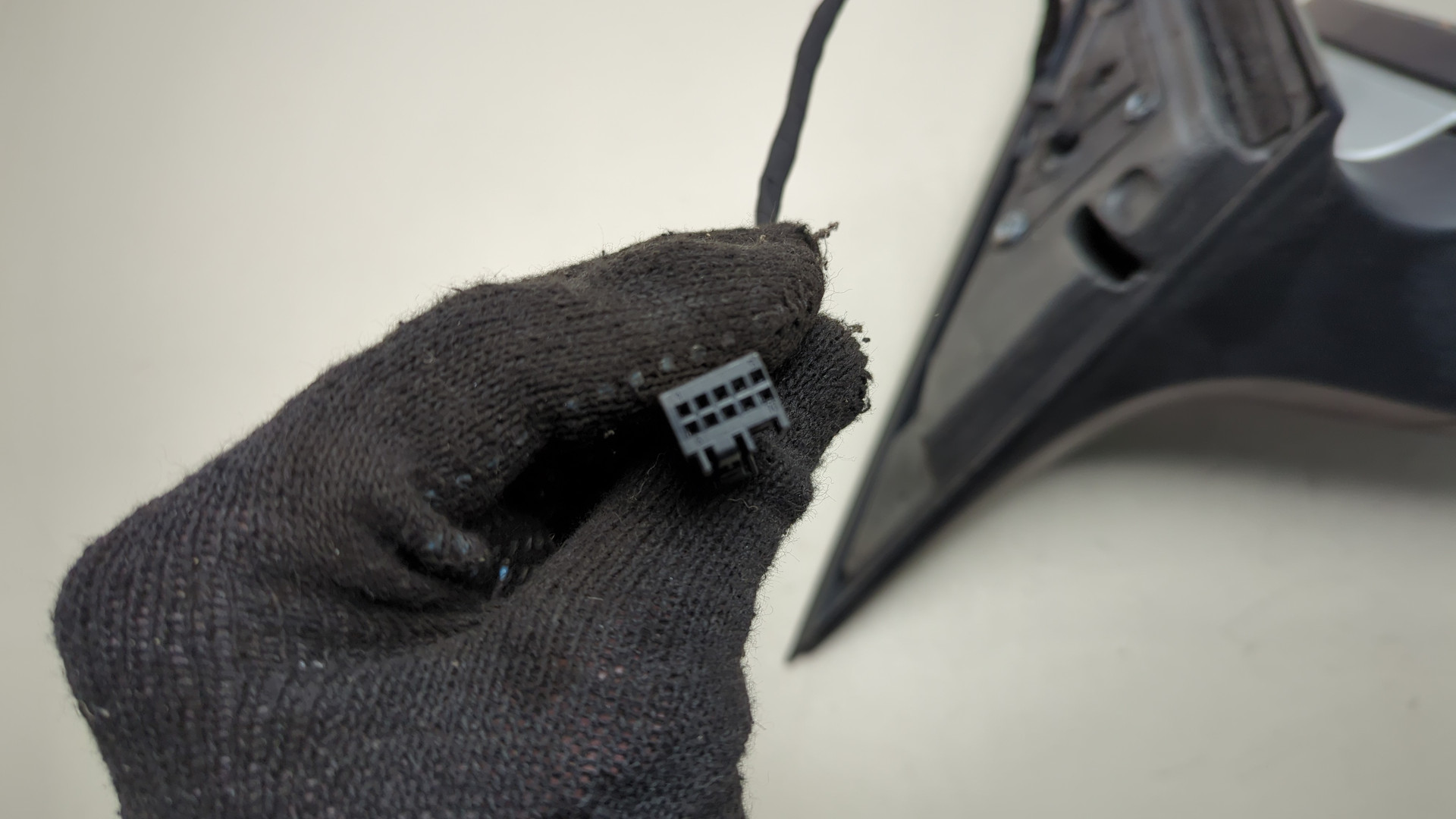 Зеркало правое электрическое