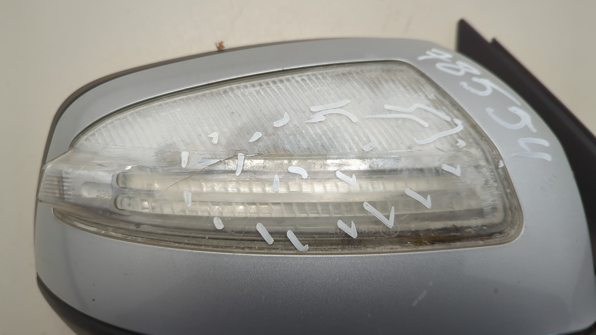 Зеркало правое электрическое