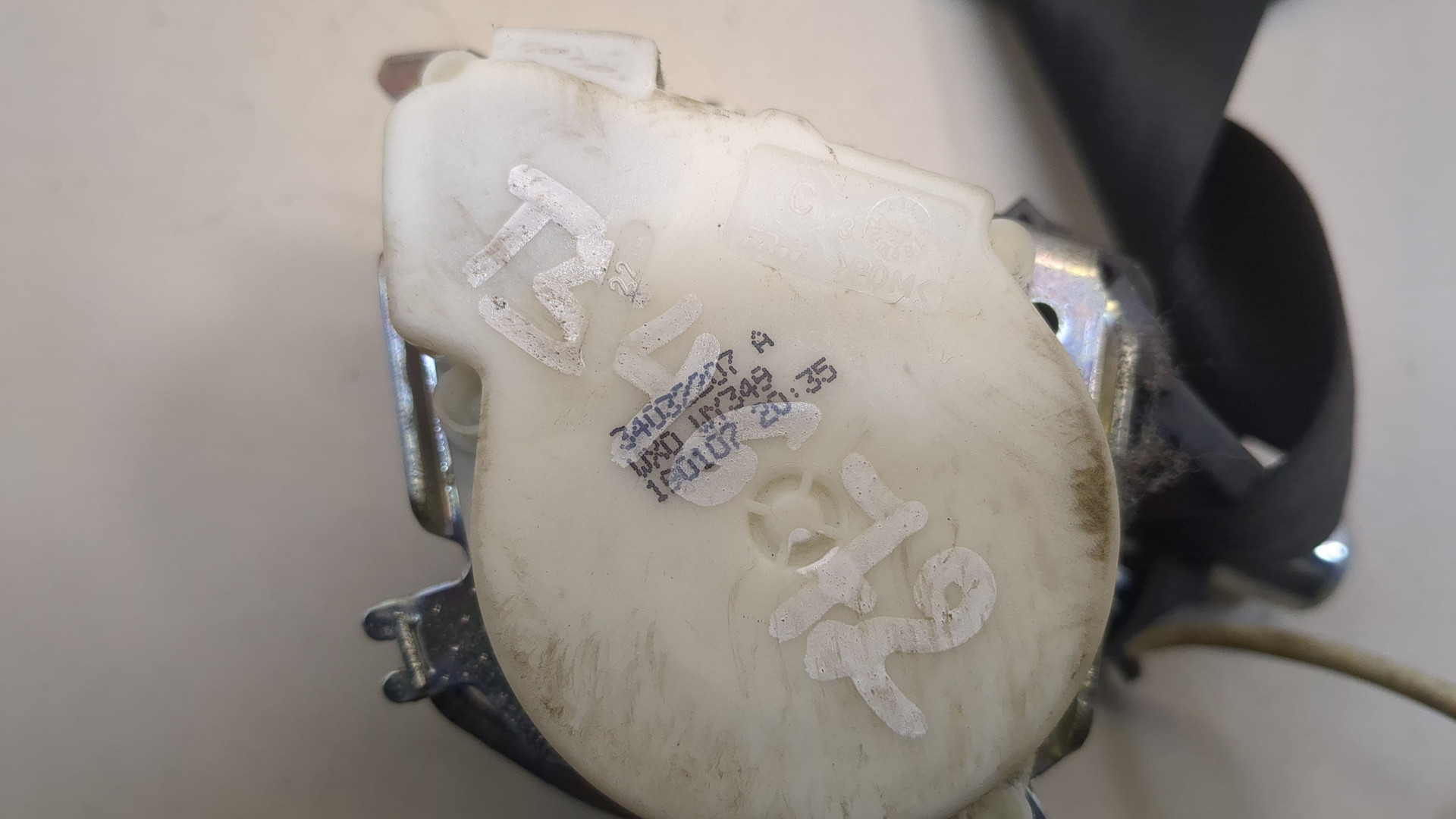 Ремень безопасности