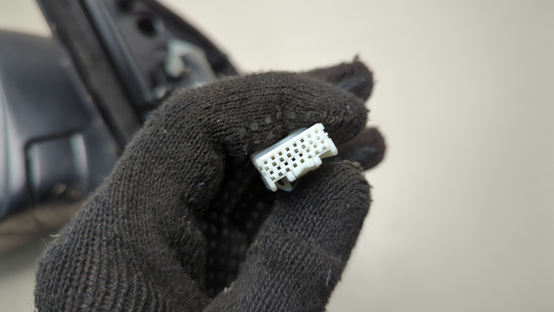 Зеркало левое электрическое