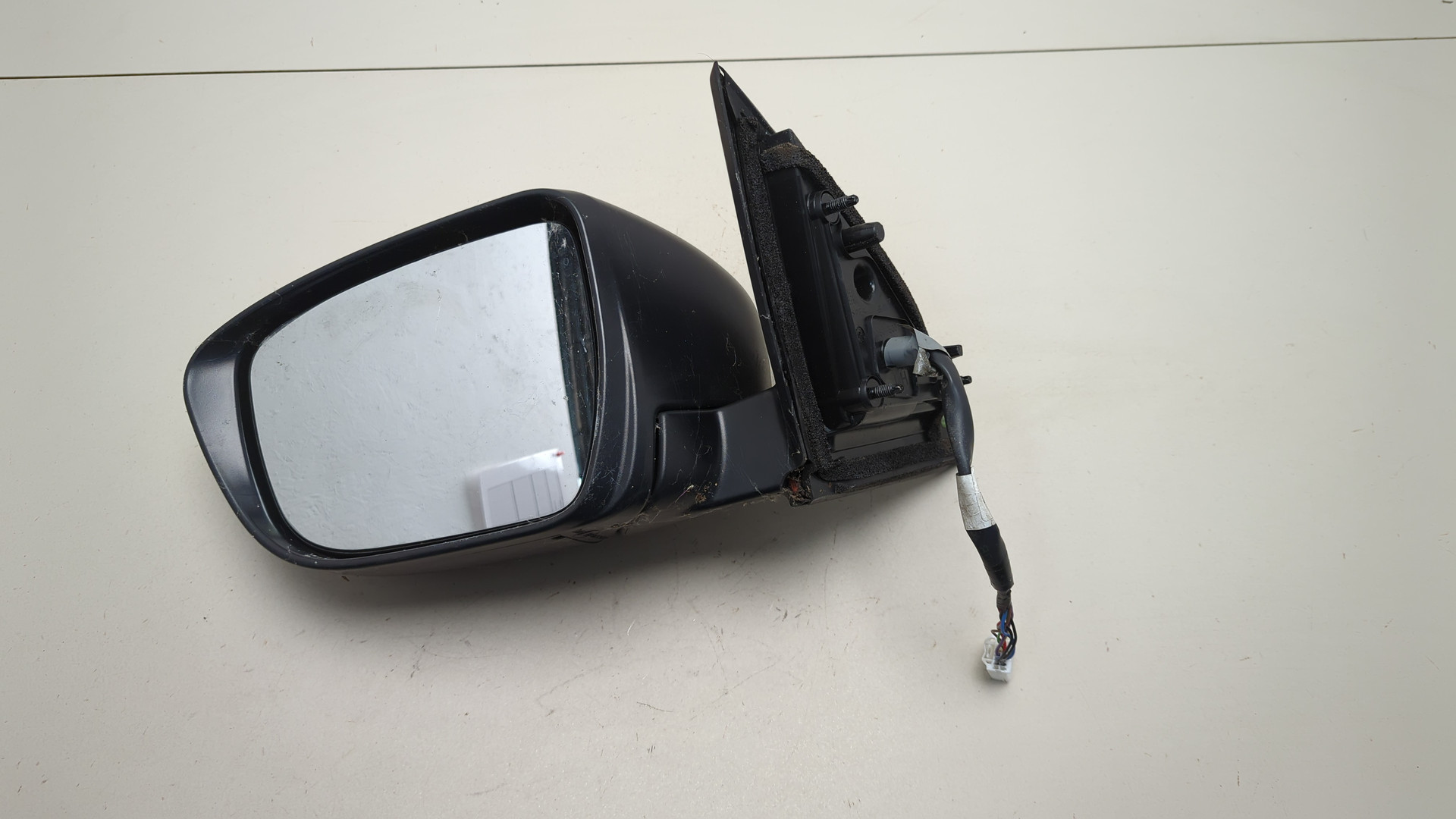 Зеркало левое электрическое