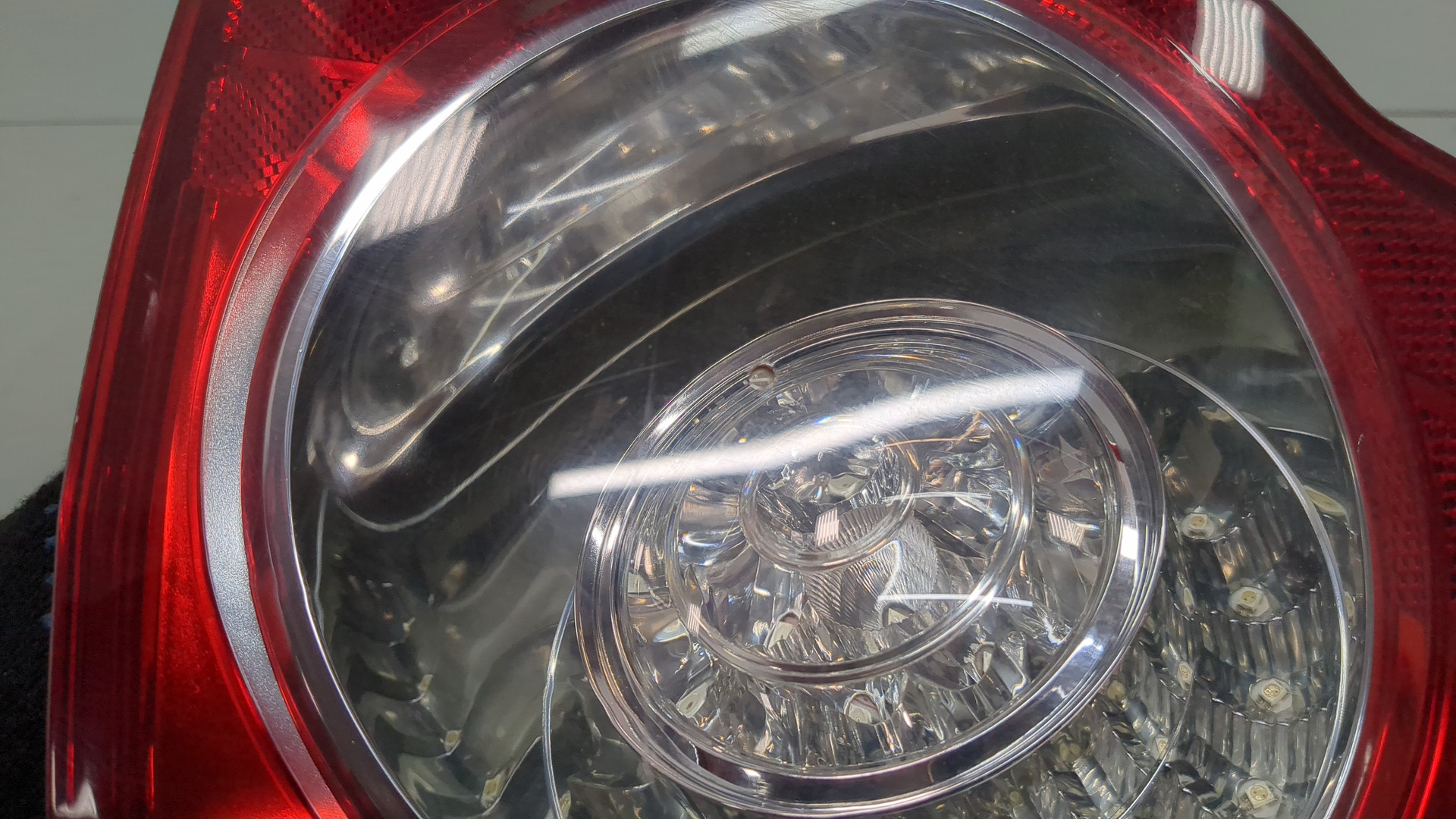 Фонарь задний левый