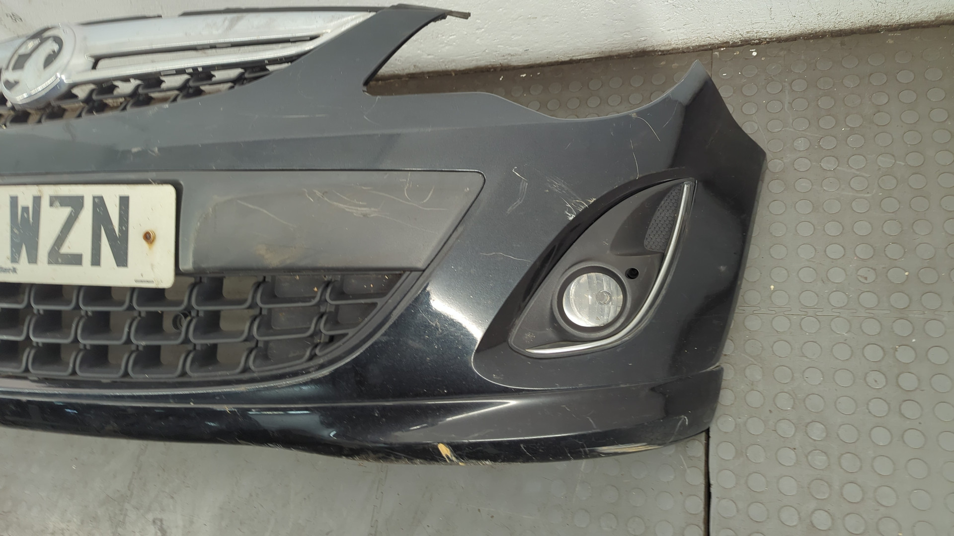 Бампер передний