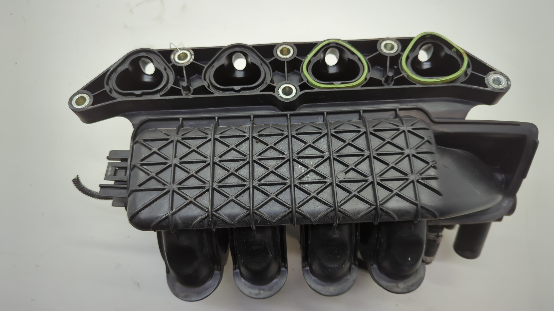 Коллектор впускной