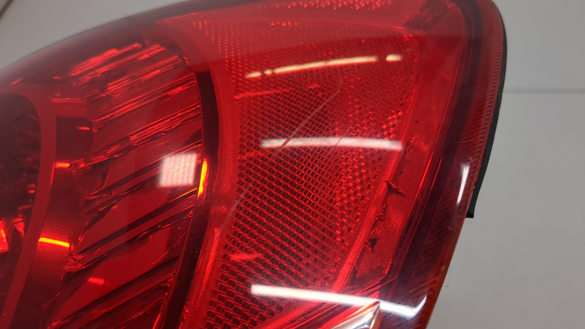 Фонарь задний правый