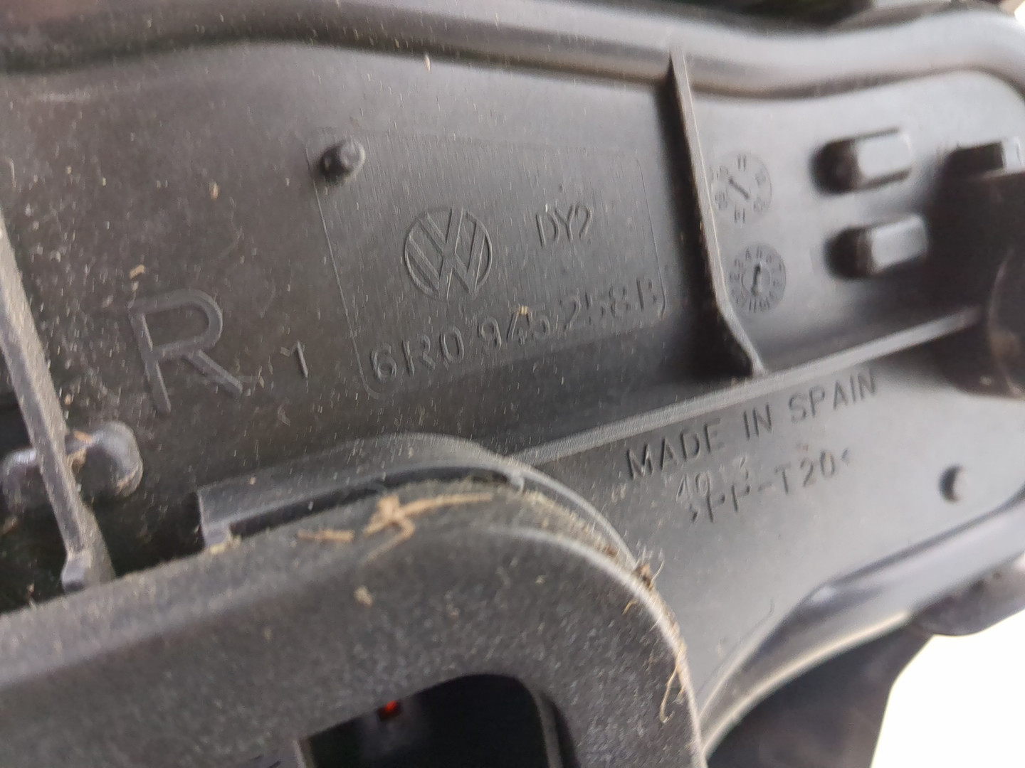 Фонарь задний правый