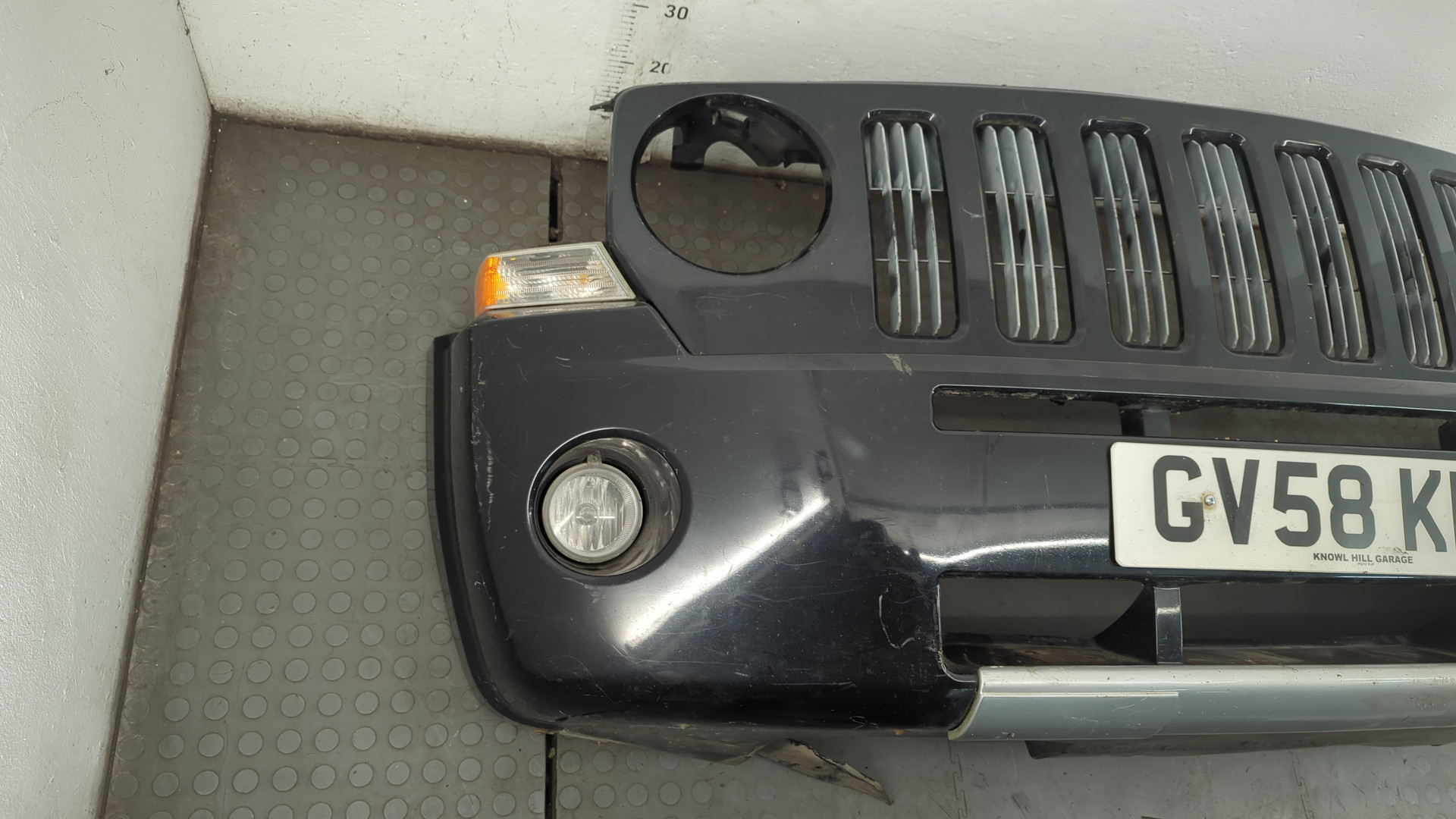 Бампер передний