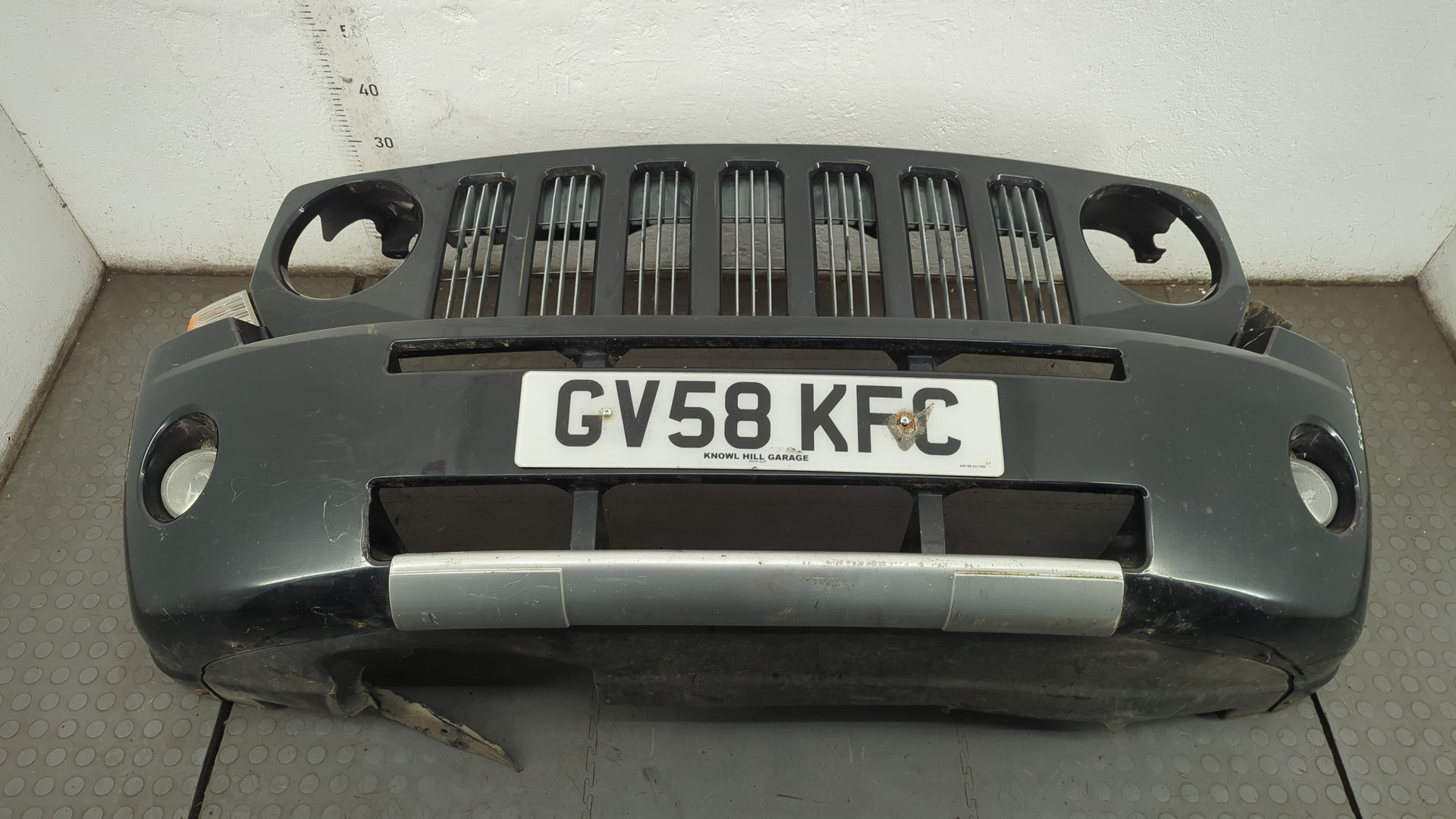 Бампер передний