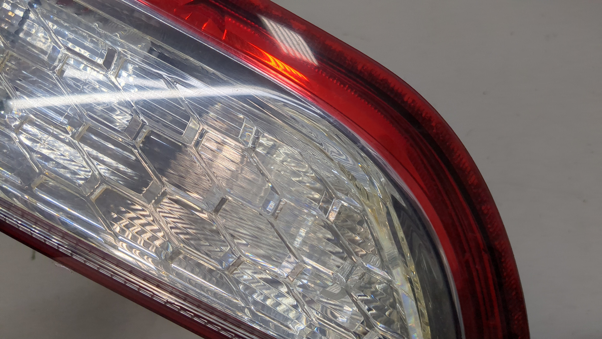 Фонарь задний правый