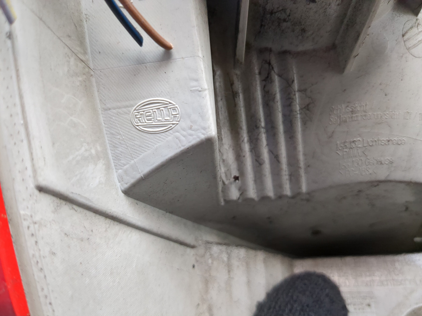 Фонарь задний правый