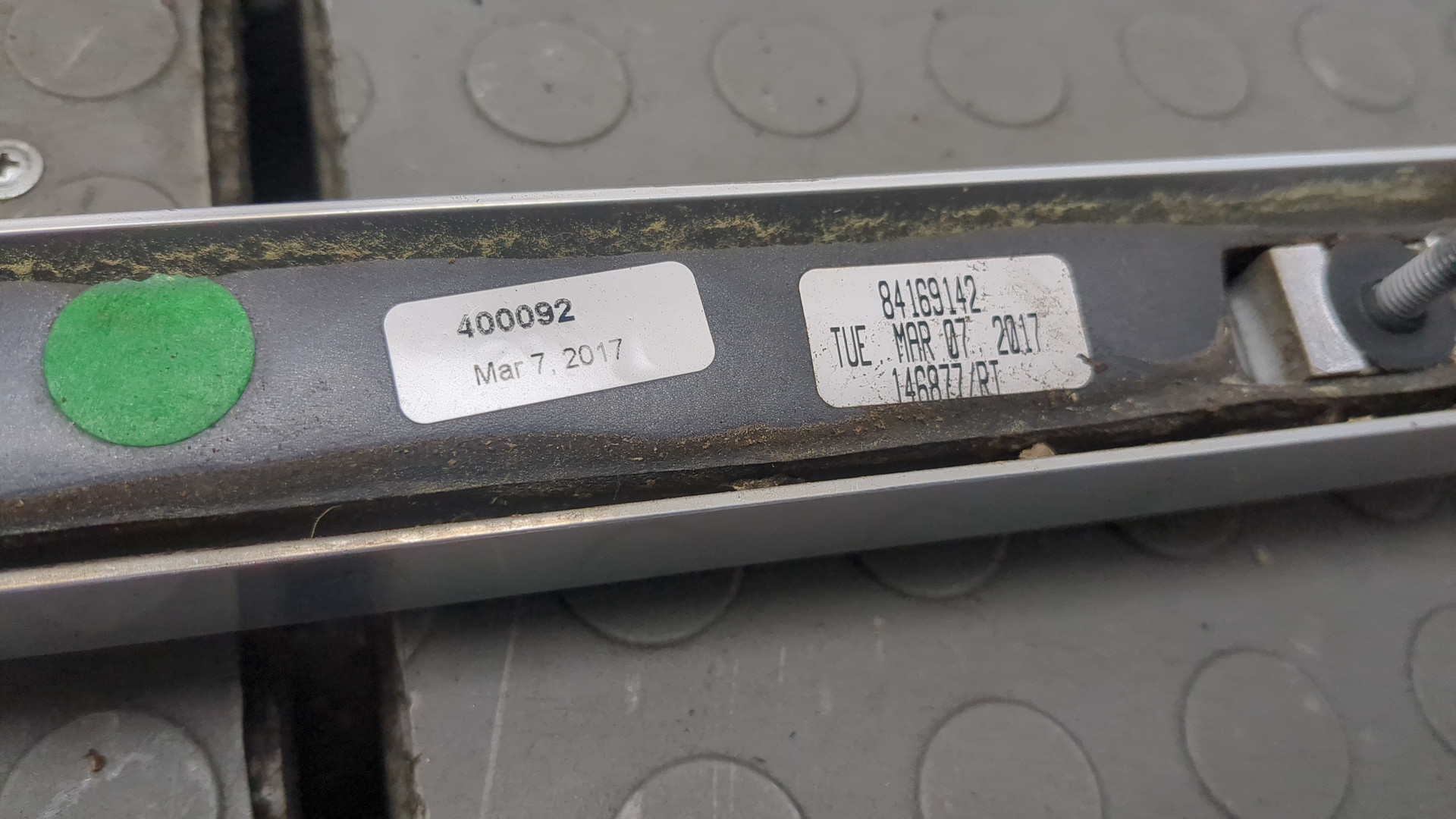 Рейлинги (релинг) к-кт (планки на крышу)