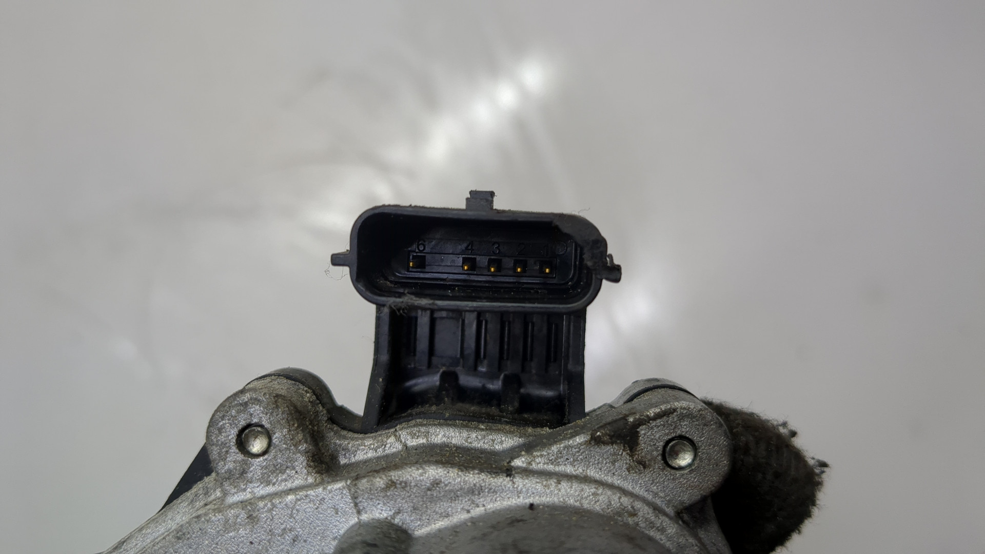 Заслонка дроссельная электрическая