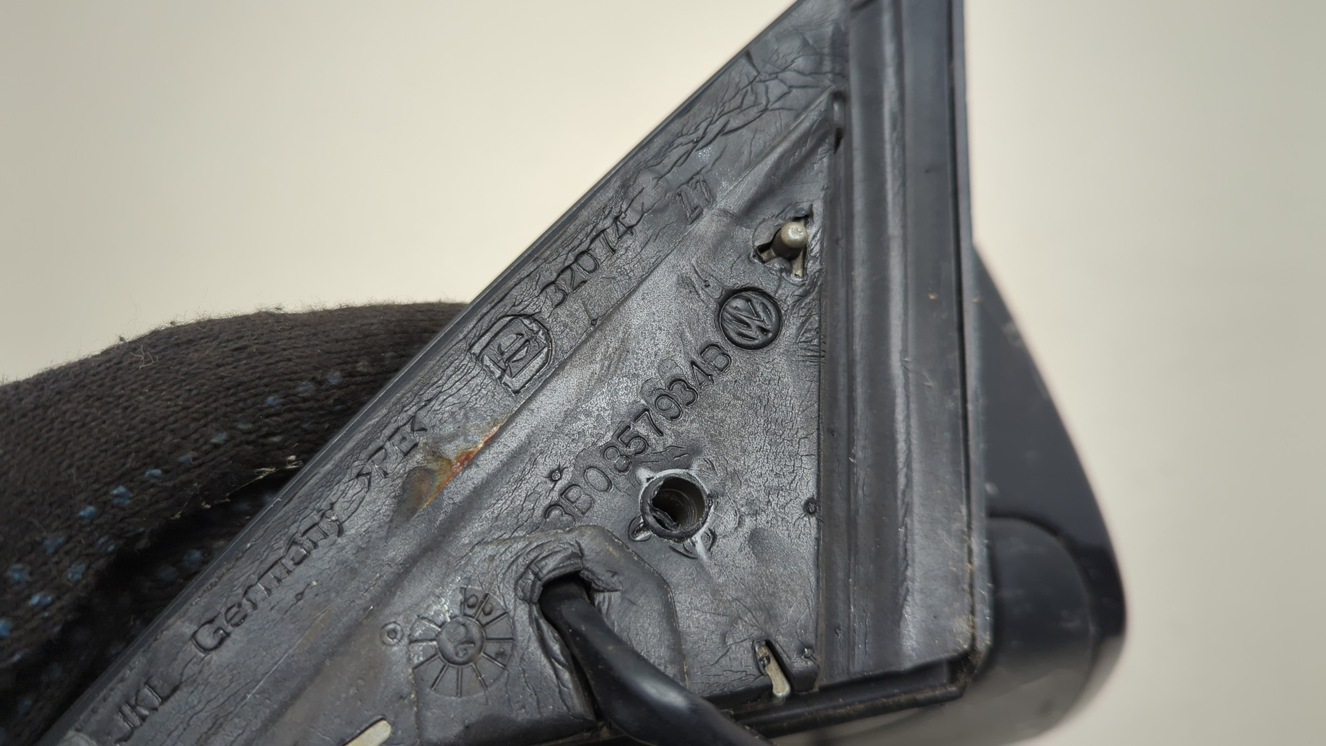 Зеркало правое электрическое