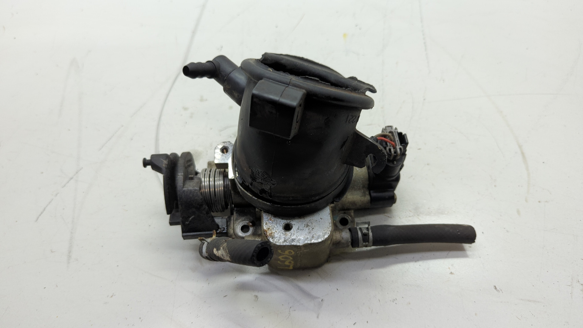 Заслонка дроссельная электрическая