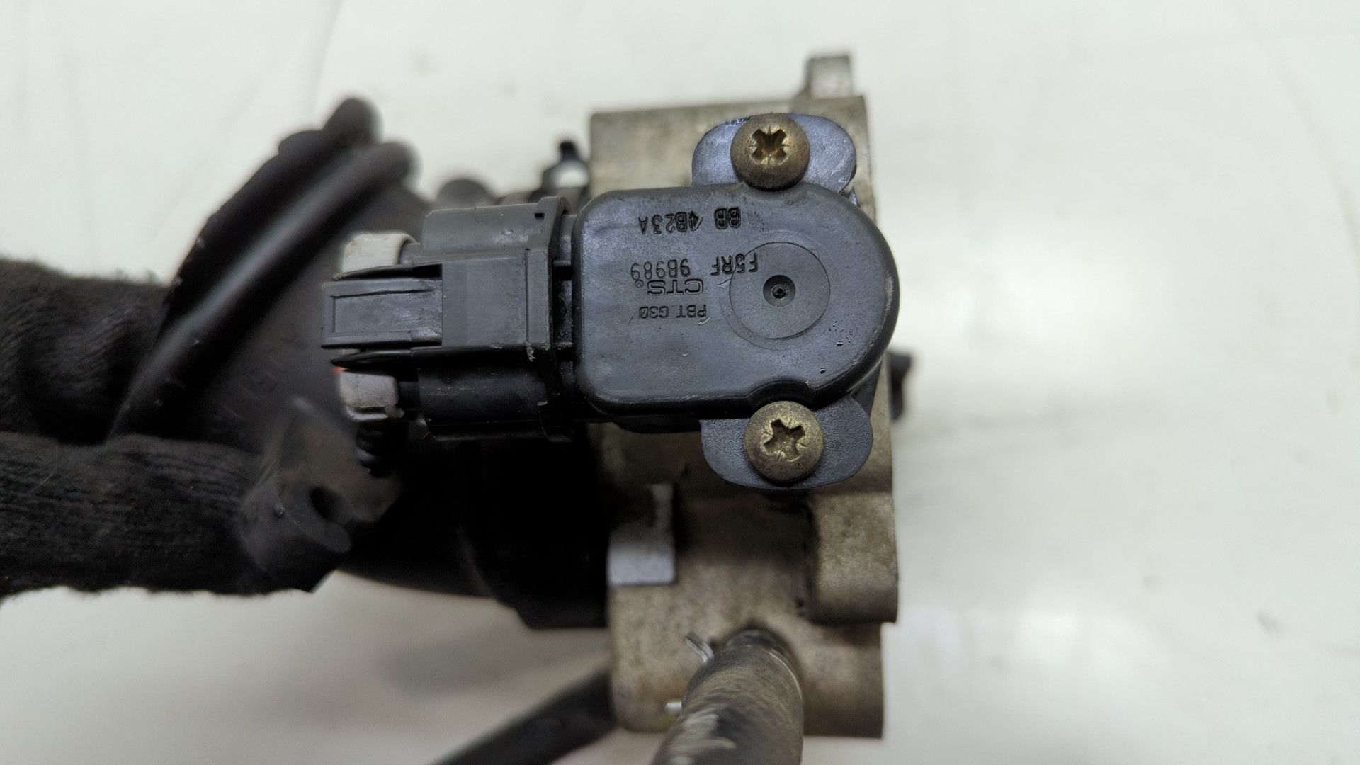 Заслонка дроссельная электрическая