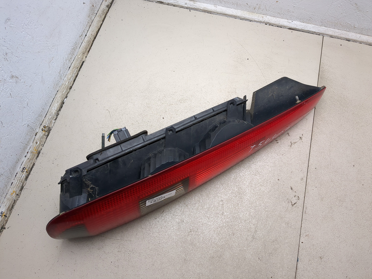 Фонарь задний левый