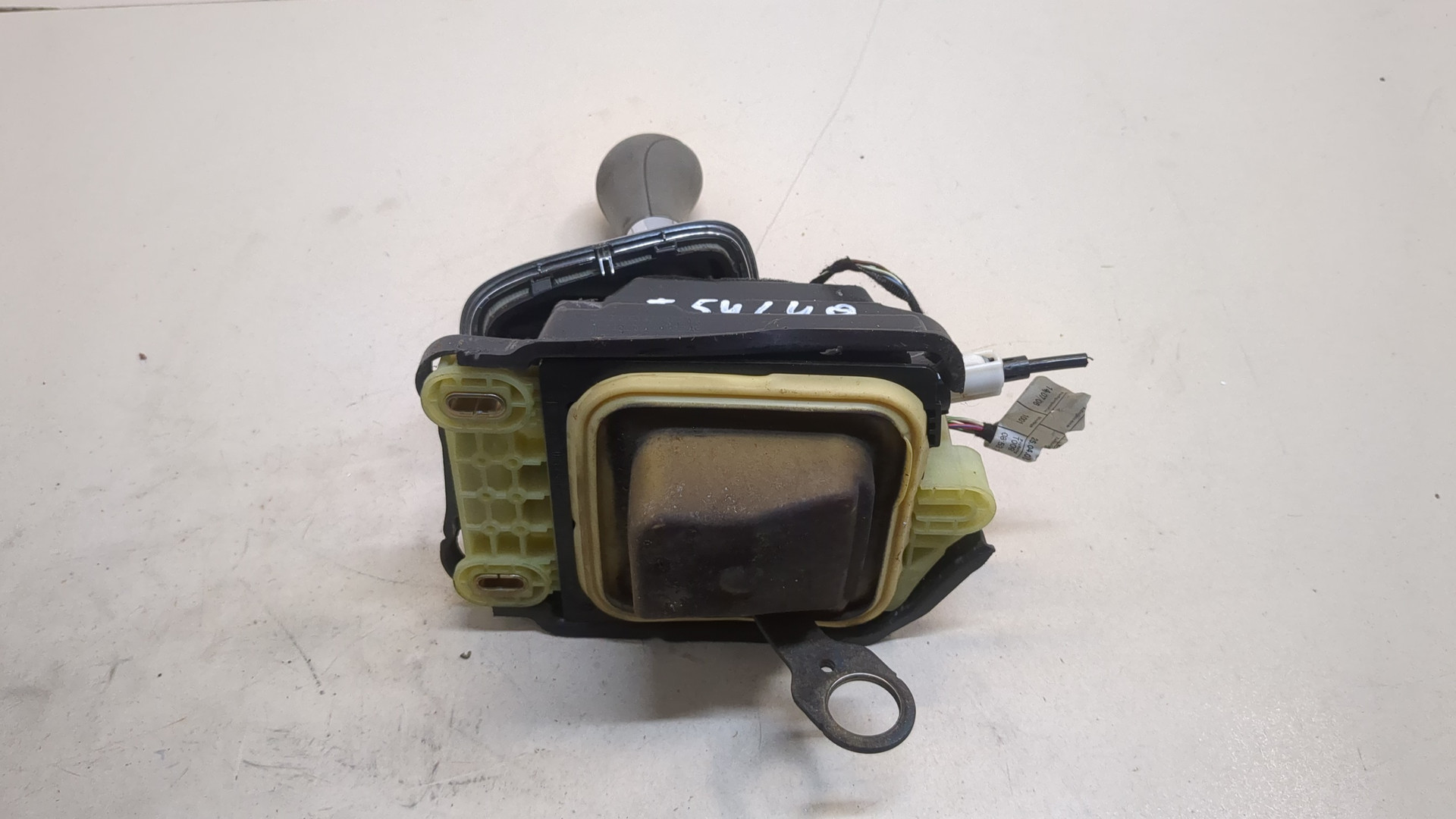 Кулиса МКПП / АКПП