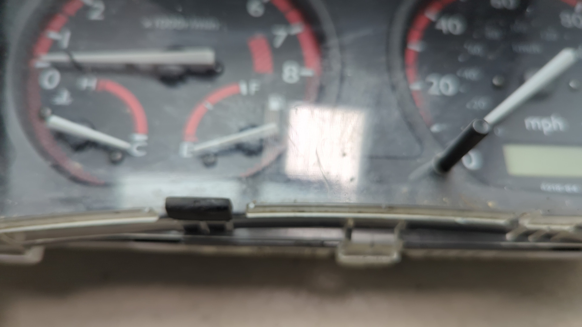 Панель приборов