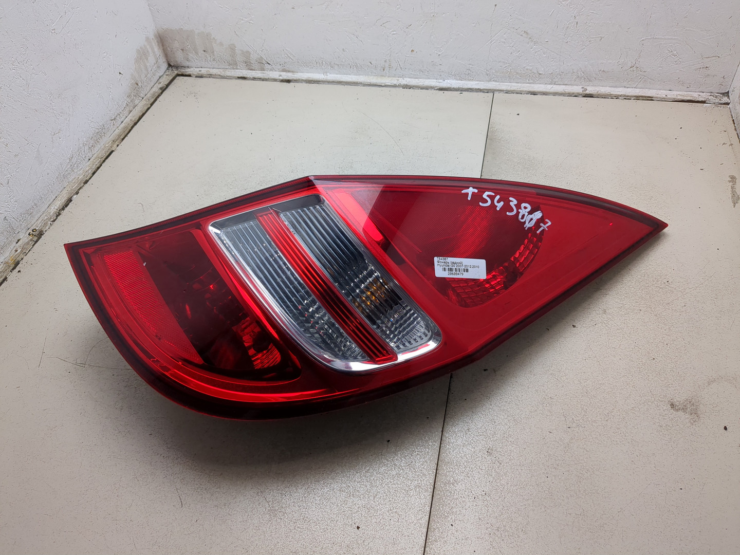 Фонарь задний правый