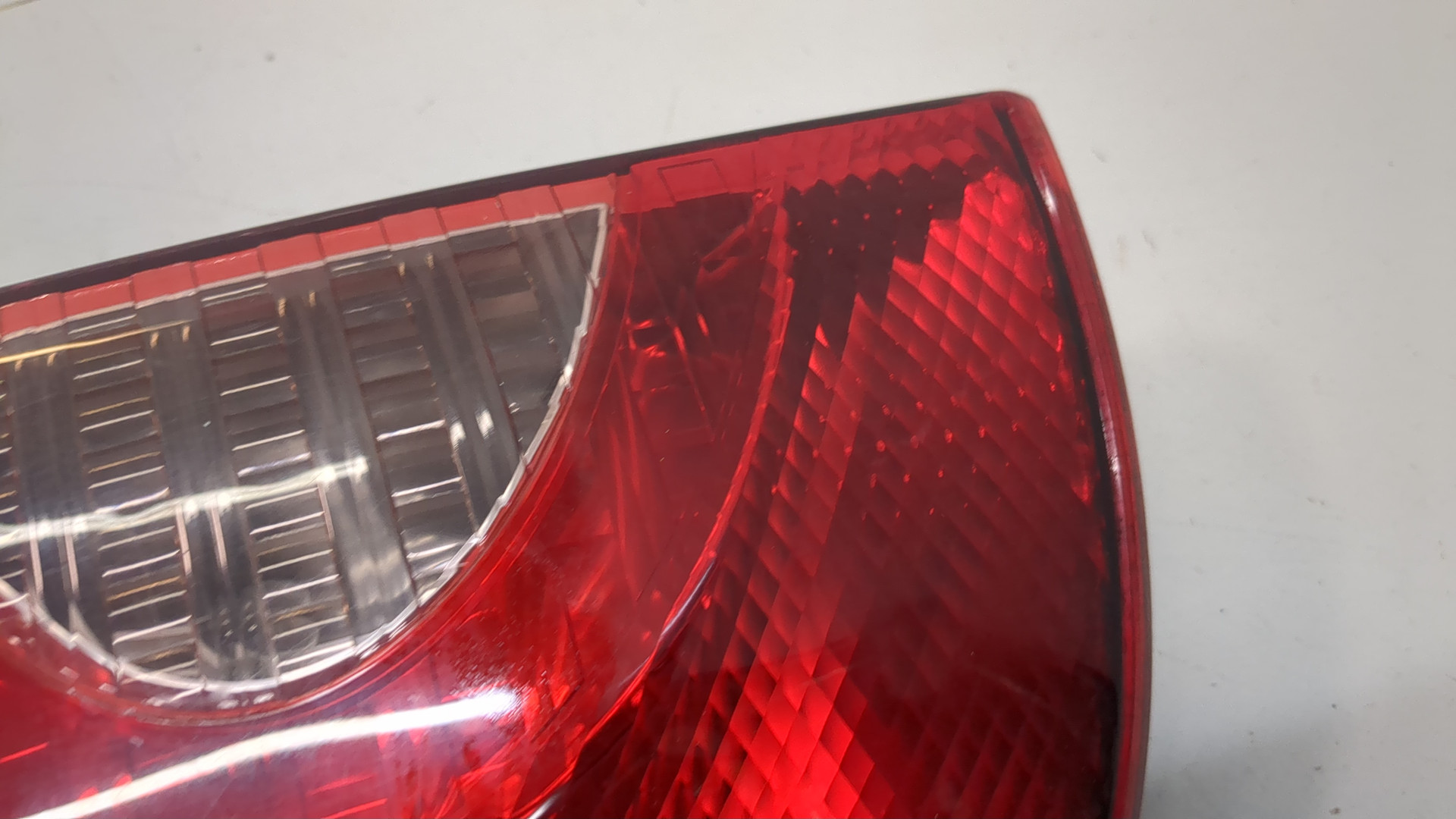 Фонарь задний левый