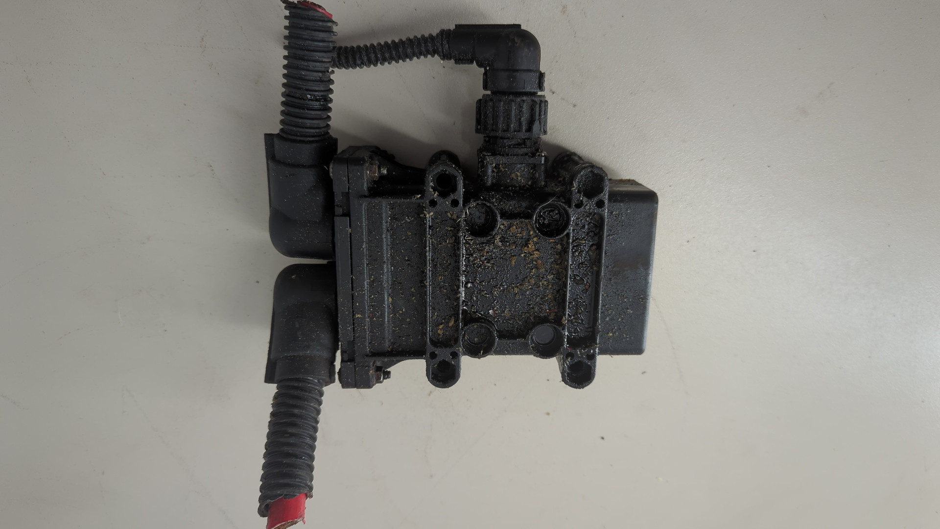 Выключатель массы