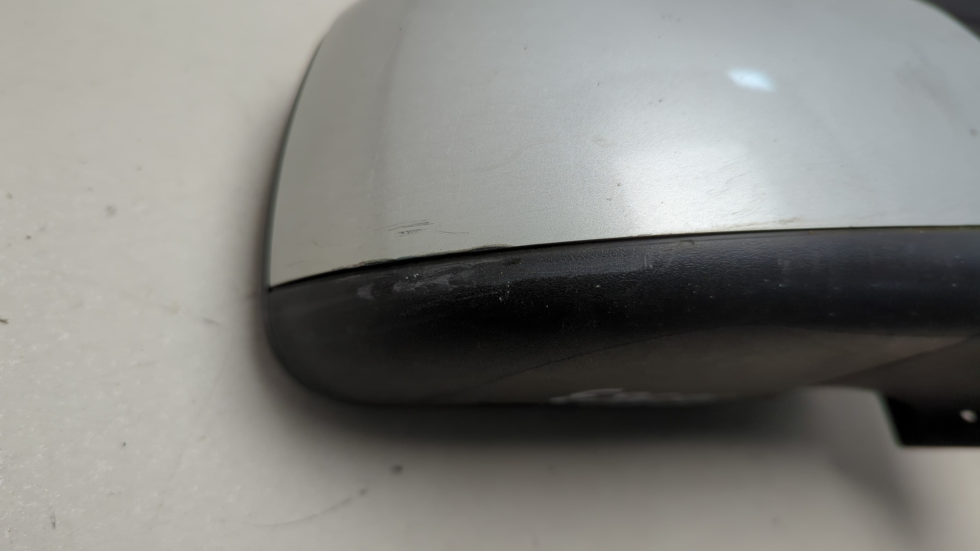 Зеркало правое электрическое