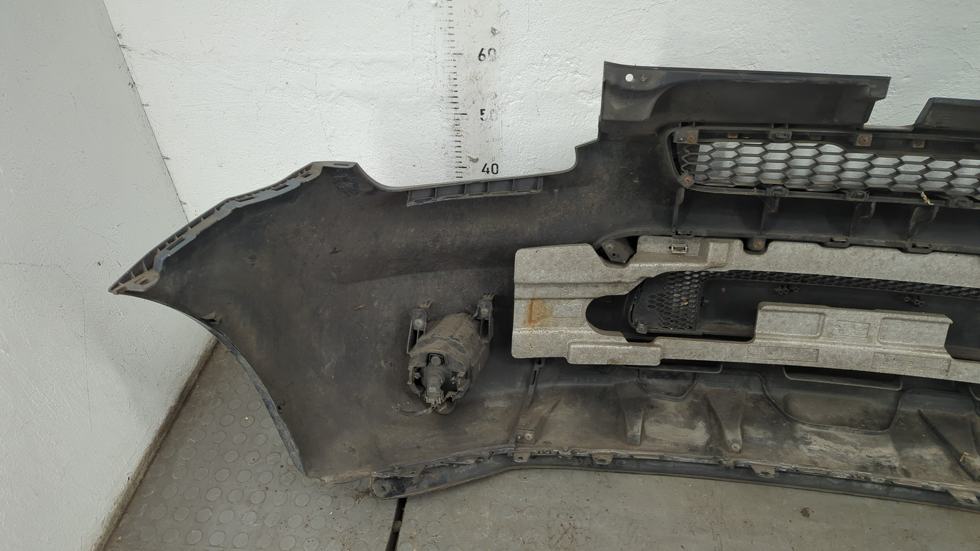 Бампер передний