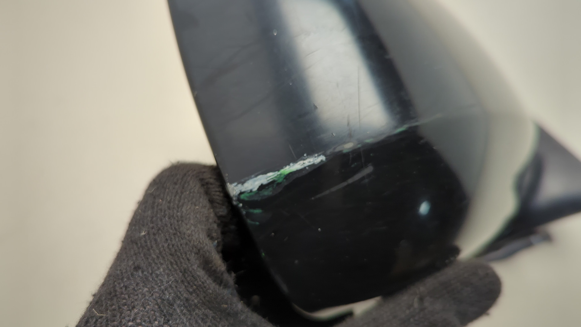 Зеркало правое электрическое