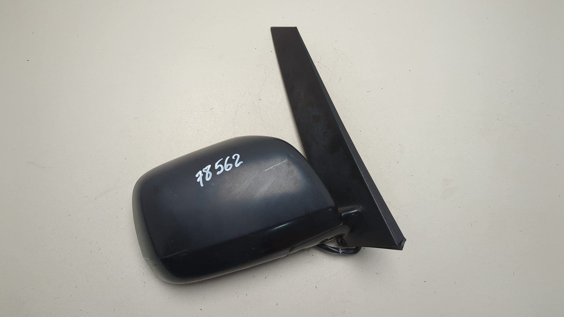 Зеркало правое электрическое