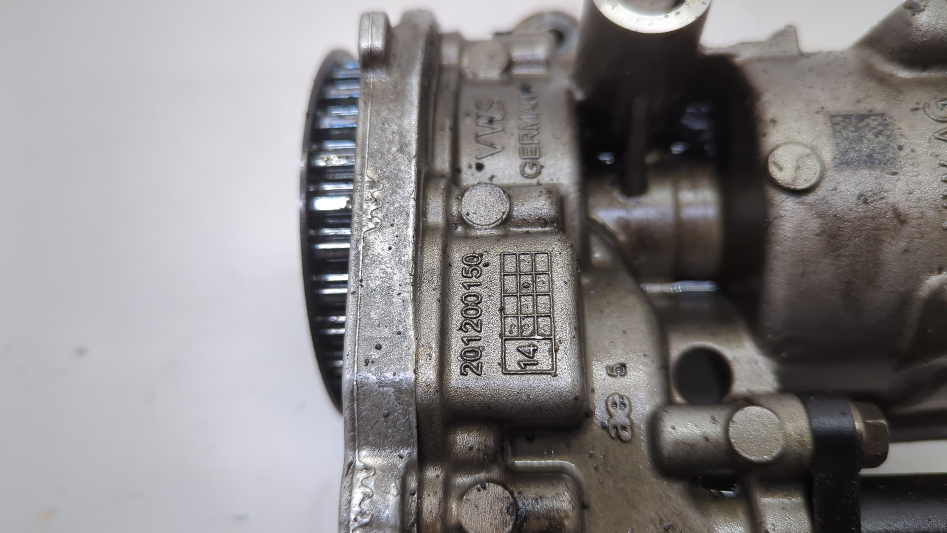 Насос масляный