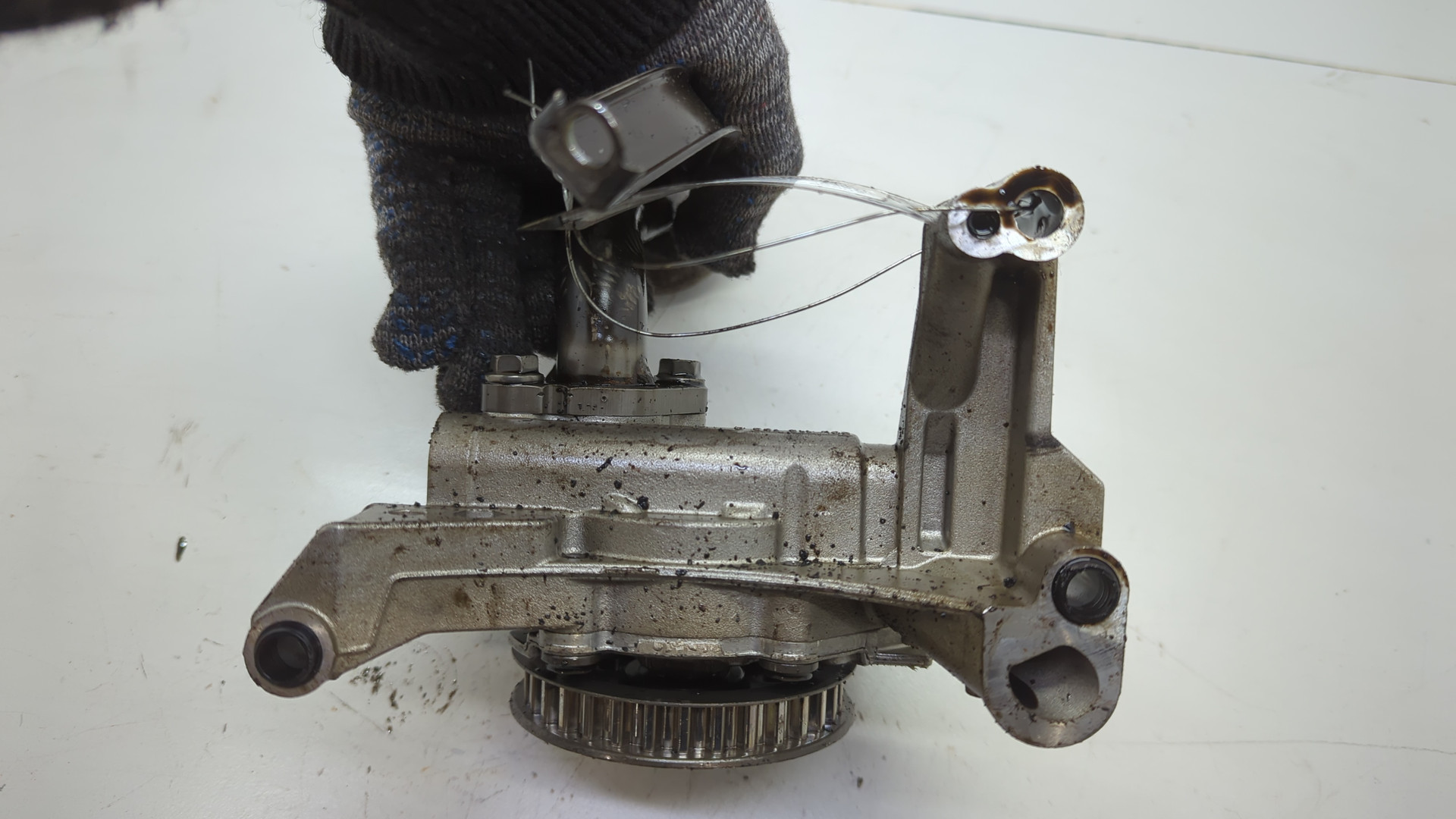 Насос масляный