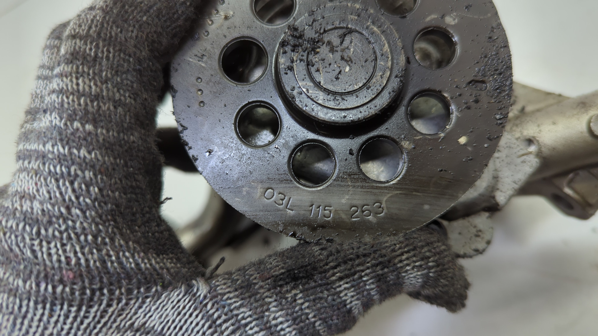 Насос масляный