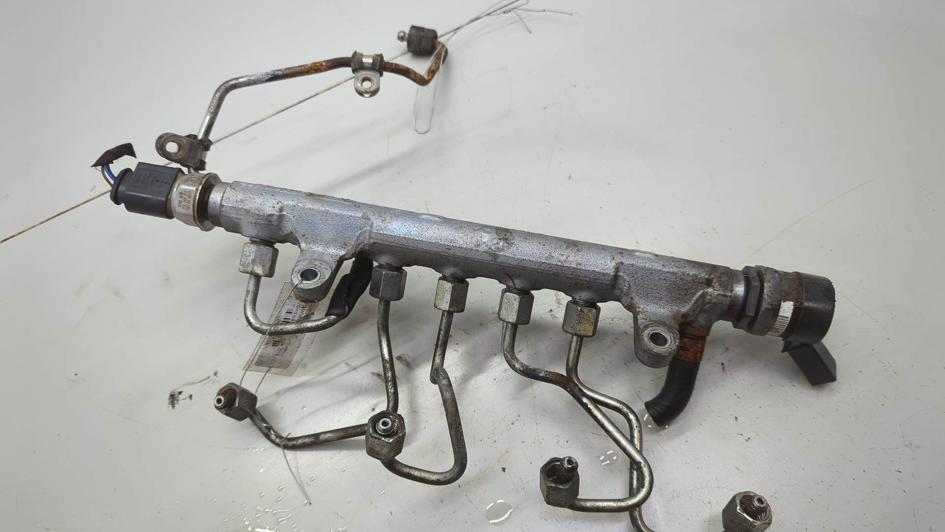 Рейка топливная (рампа)