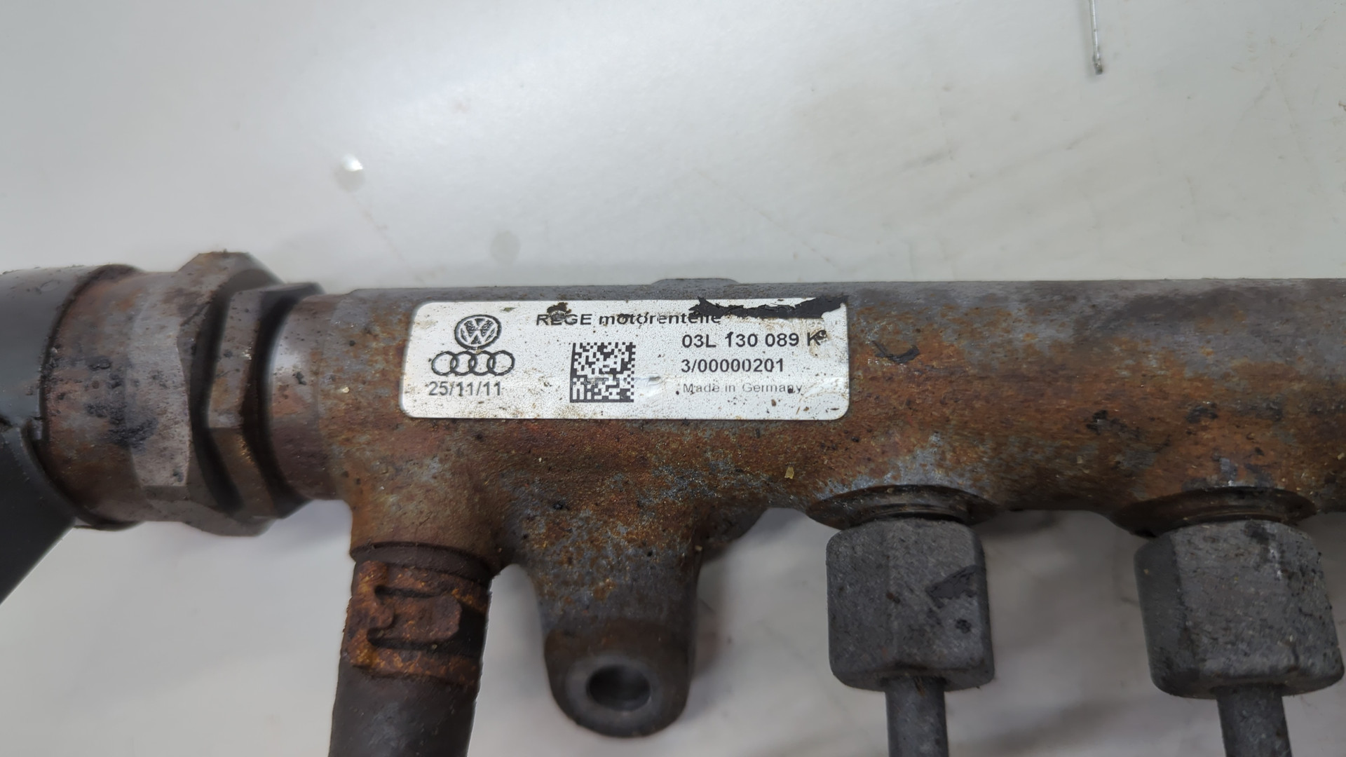 Рейка топливная (рампа)