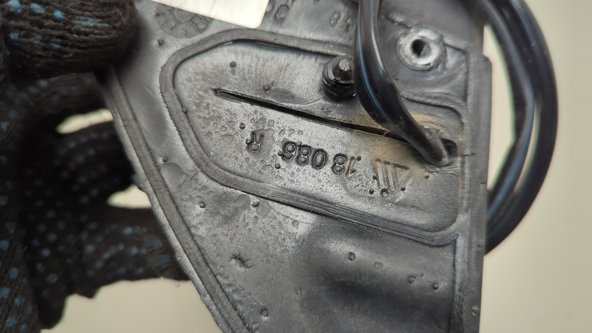 Зеркало правое электрическое