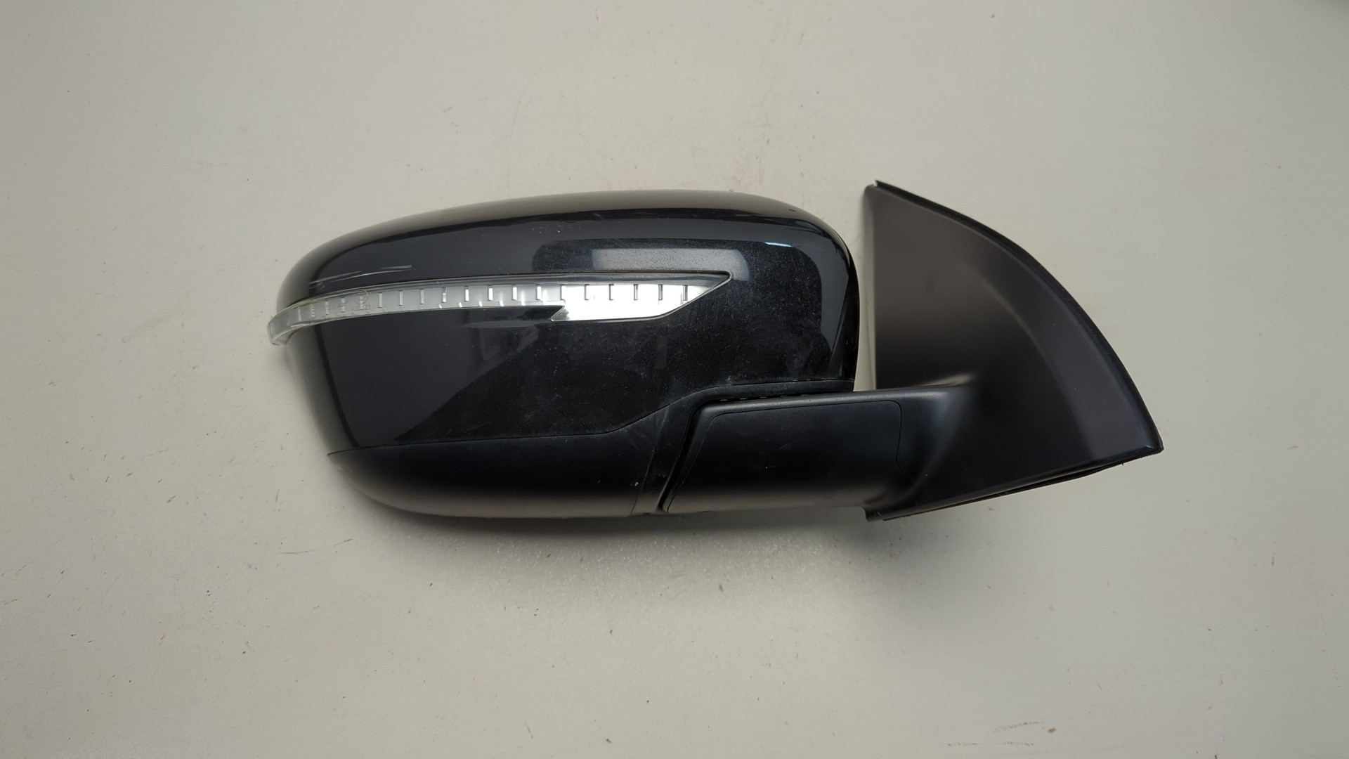 Зеркало правое электрическое