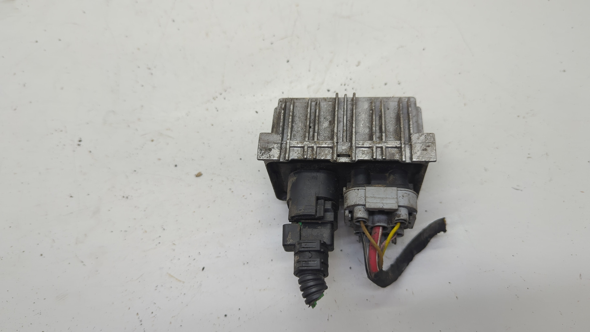 Реле свечей накала