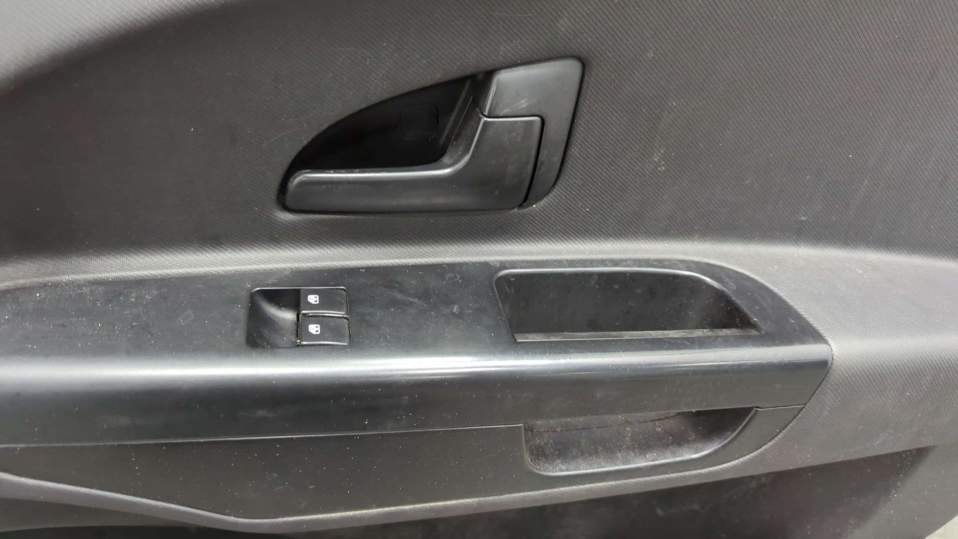 Дверь передняя правая