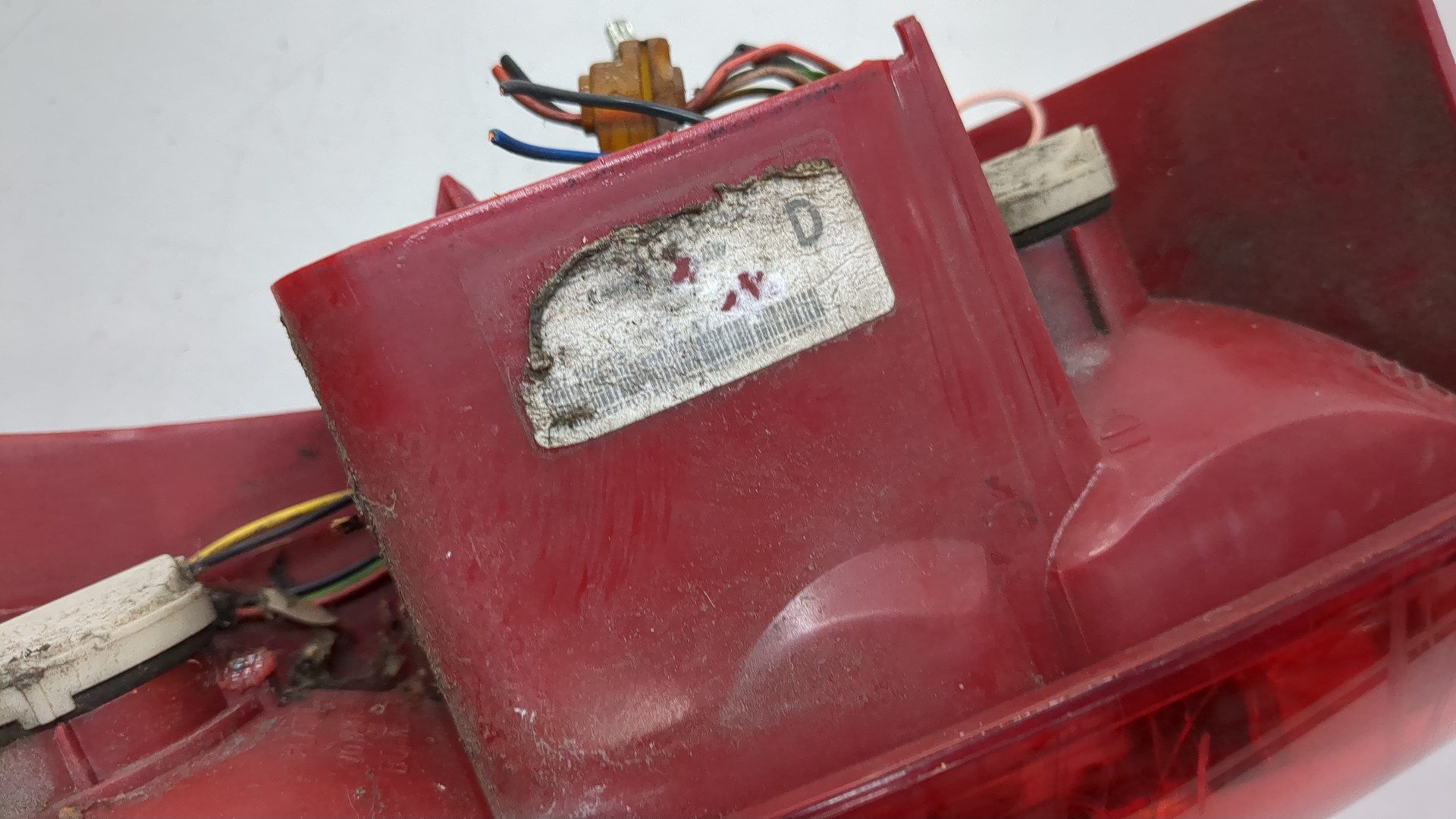 Фонарь задний правый