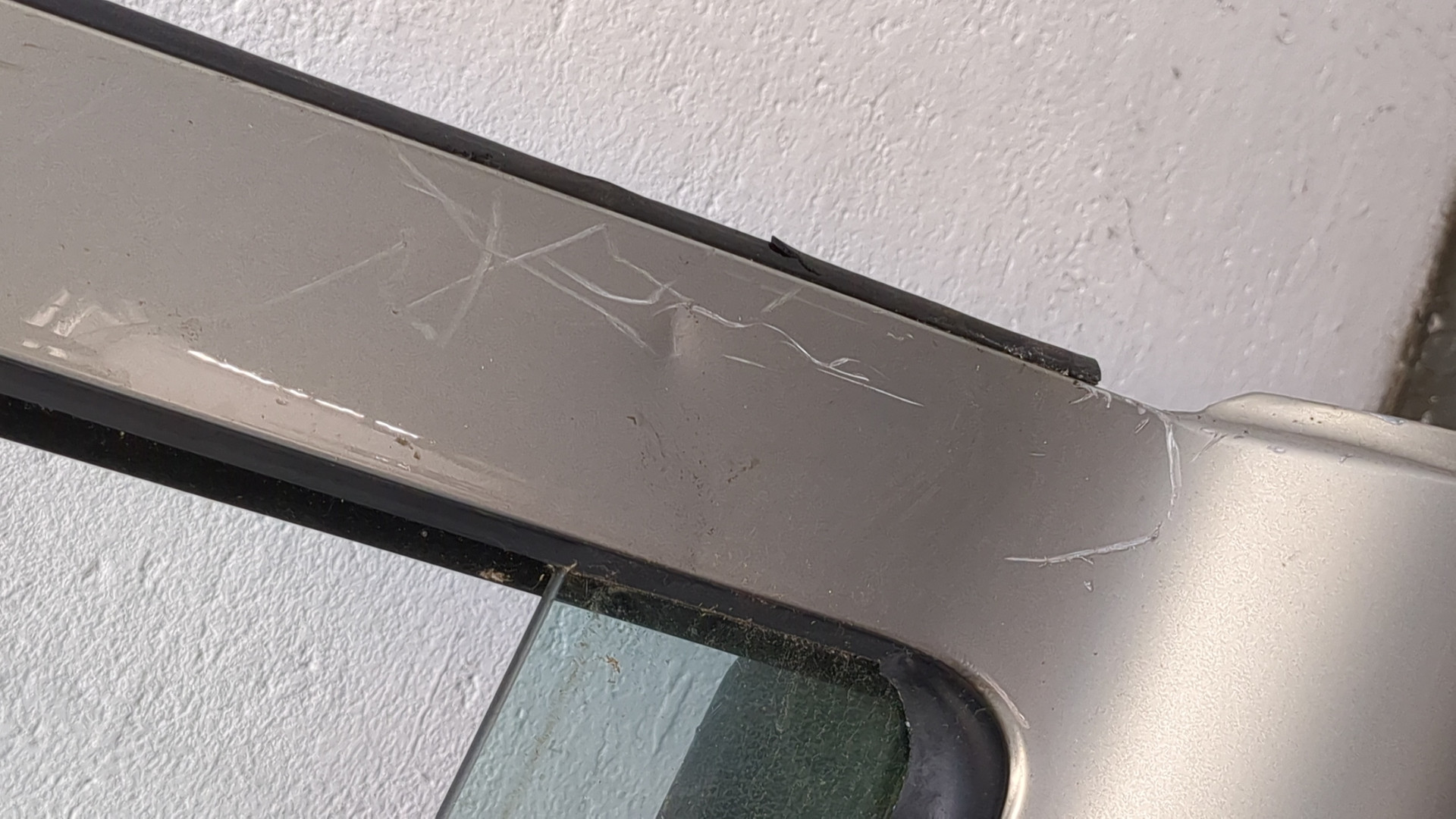 Дверь задняя правая