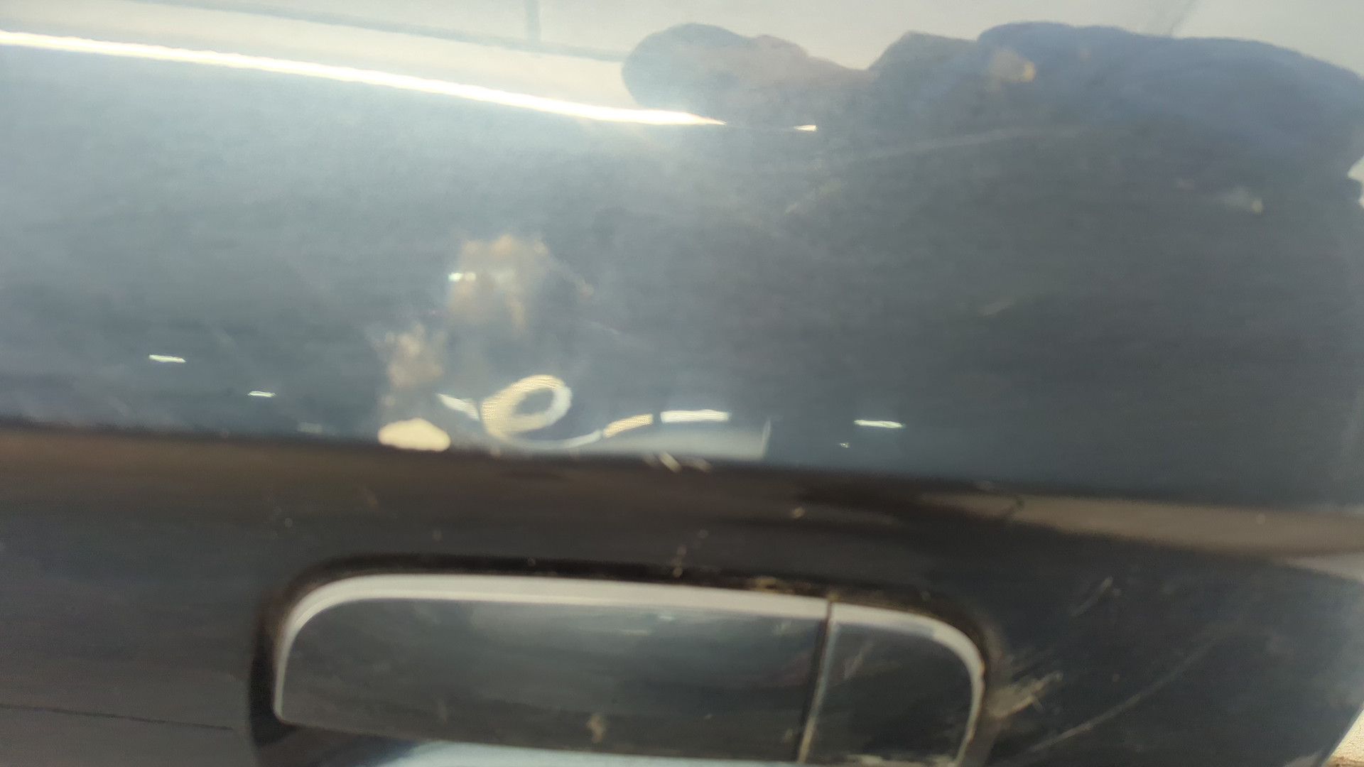 Дверь передняя левая