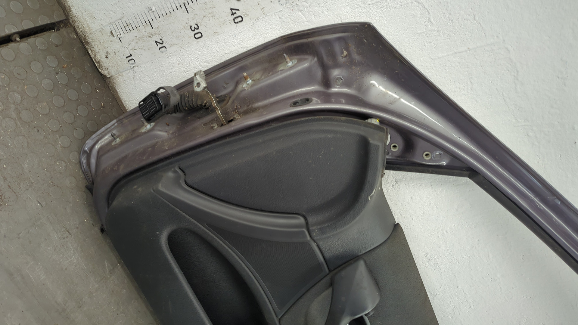 Дверь передняя правая