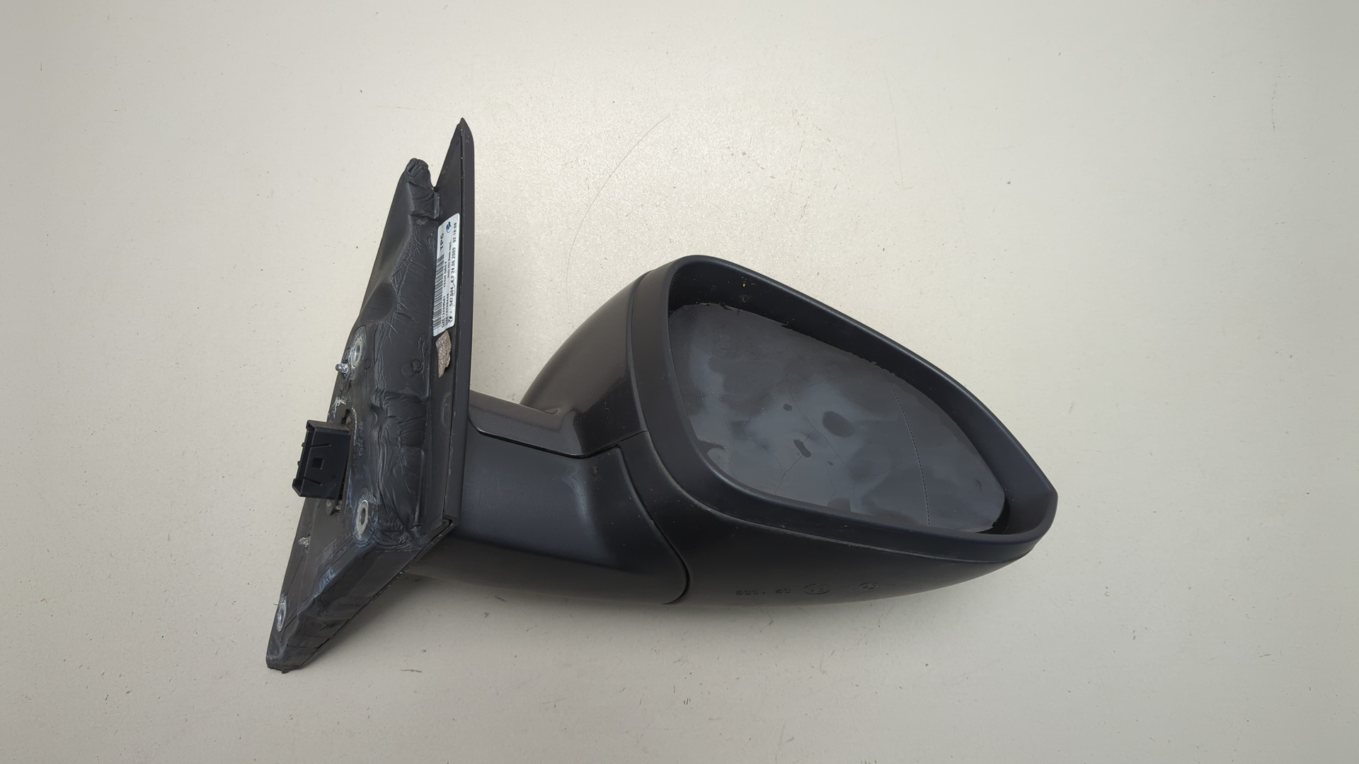 Зеркало правое электрическое