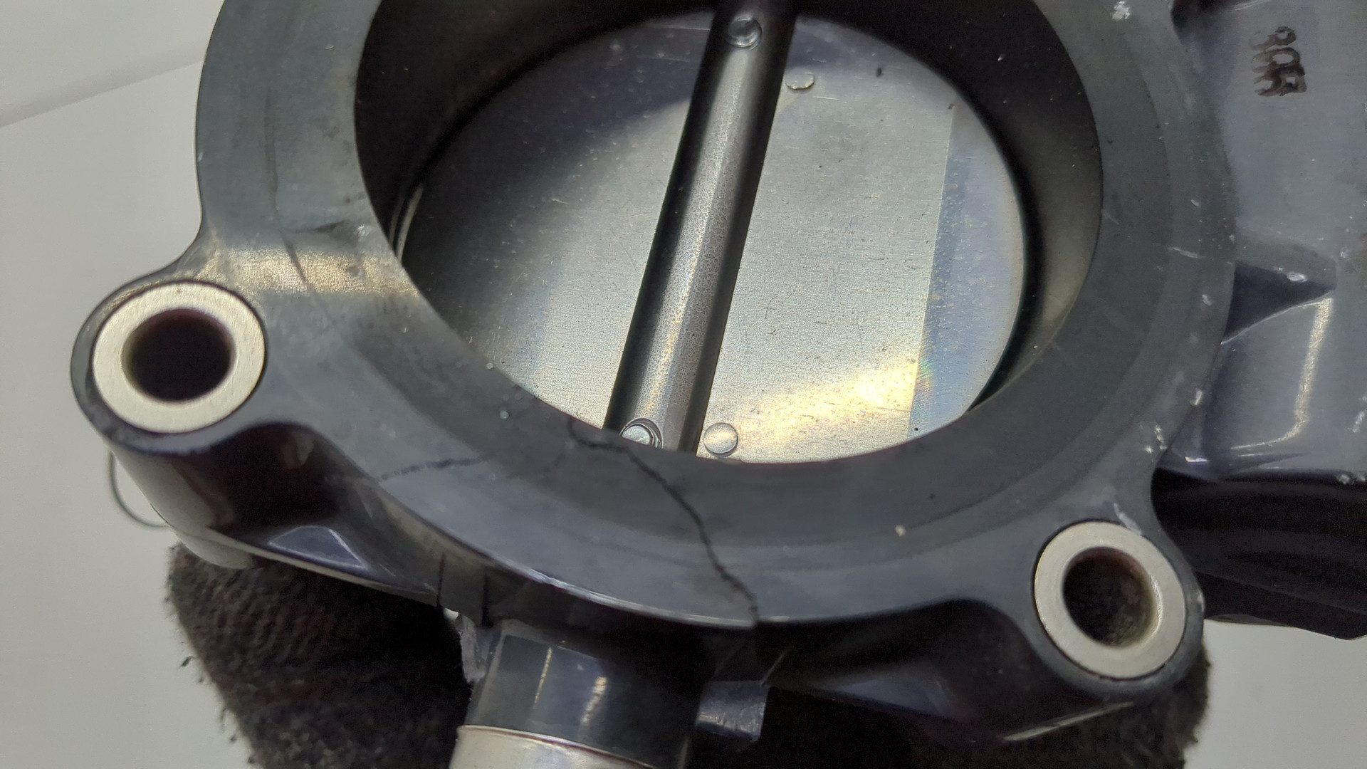 Заслонка дроссельная электрическая