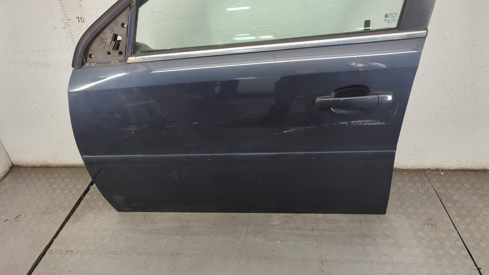 Дверь передняя левая