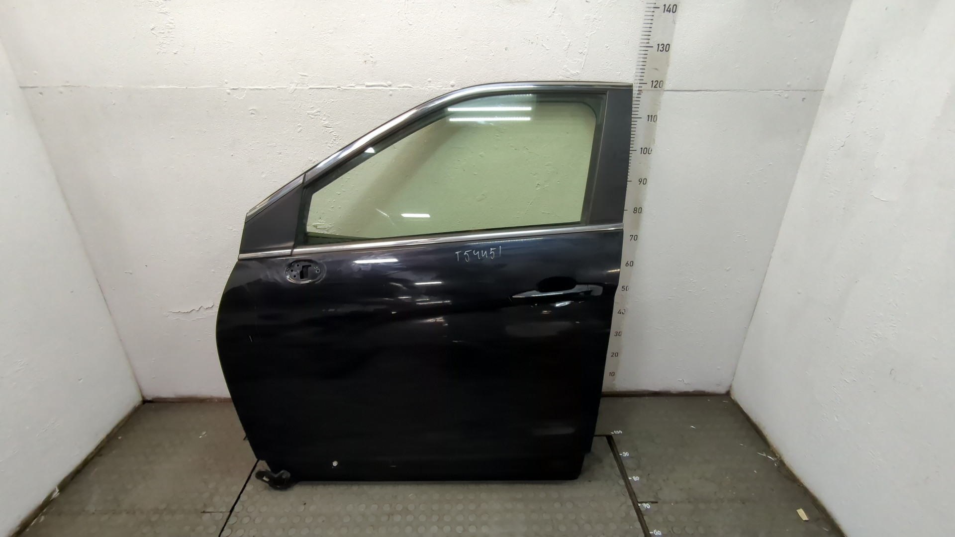 Дверь передняя левая