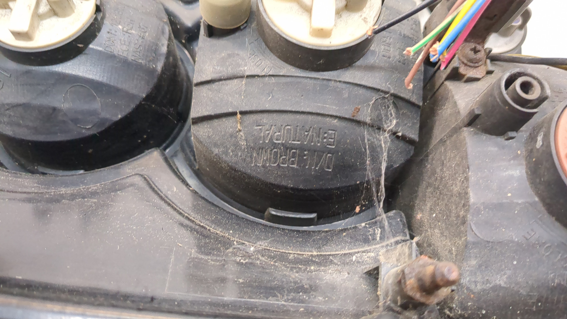 Фонарь задний правый