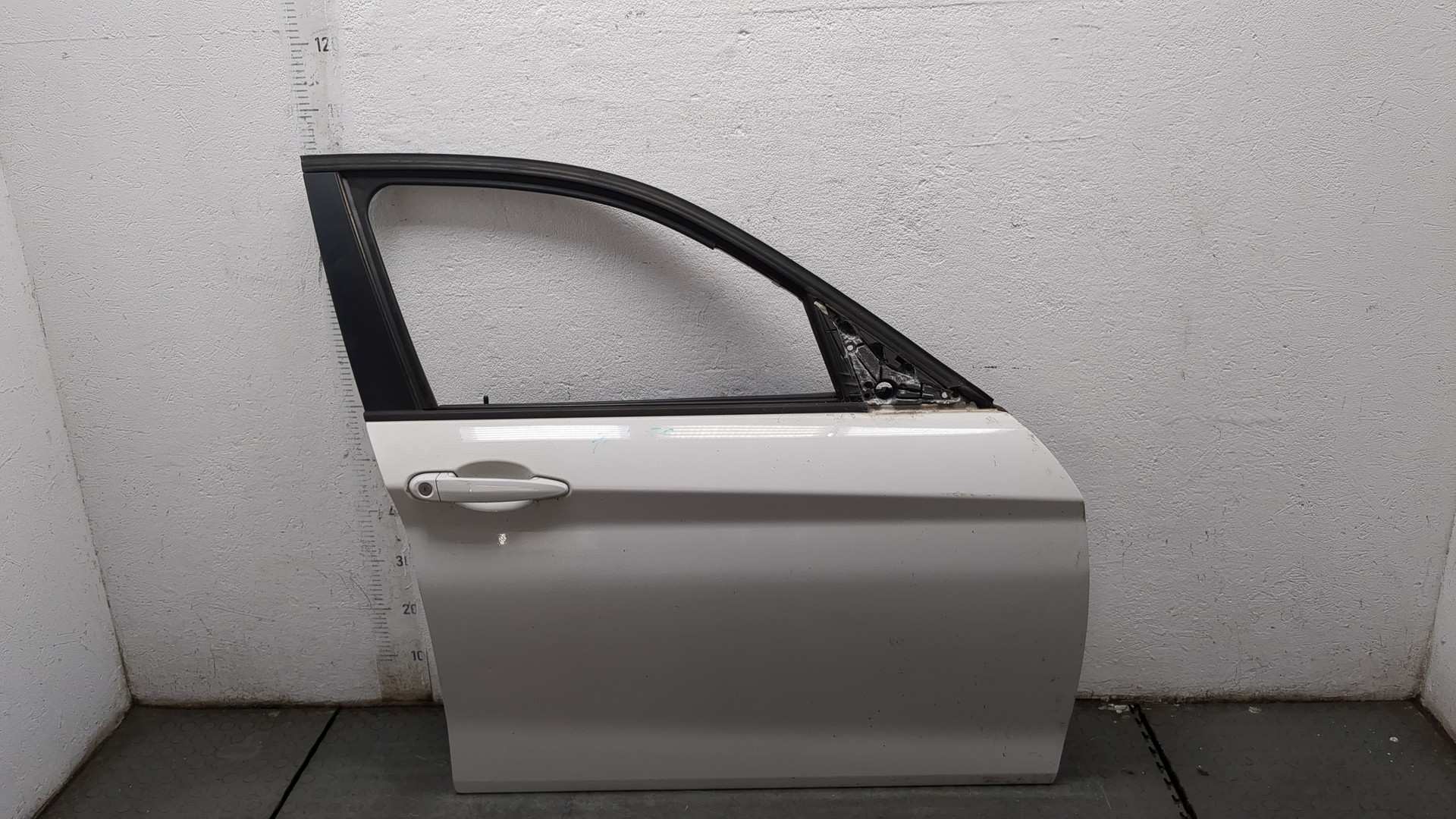 Дверь передняя правая