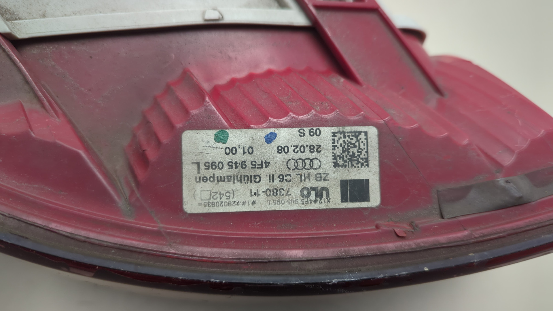 Фонарь задний левый